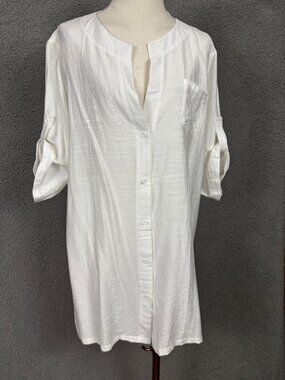 Ekouaer Women's White  Button-Down Cover Up Swimsuit Shirt  Size Large NWT's.